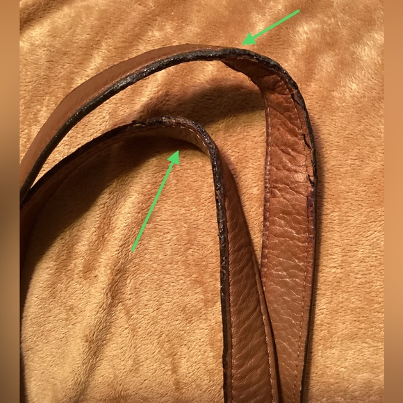 Michael Kors Pebbled Leather Drawstring Tassel Camden Hobo Shoulder Handbag - Picture 12 of 16